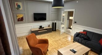 Izdaje se luksuzno namješten jednosoban stan 65 m² | Tološi, Podgorica