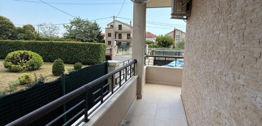 Izdaje se luksuzno namješten jednosoban stan 65 m² | Tološi, Podgorica