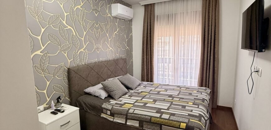 Izdaje se dvosoban stan 69 m&sup2; &ndash; Master Quart, Podgorica