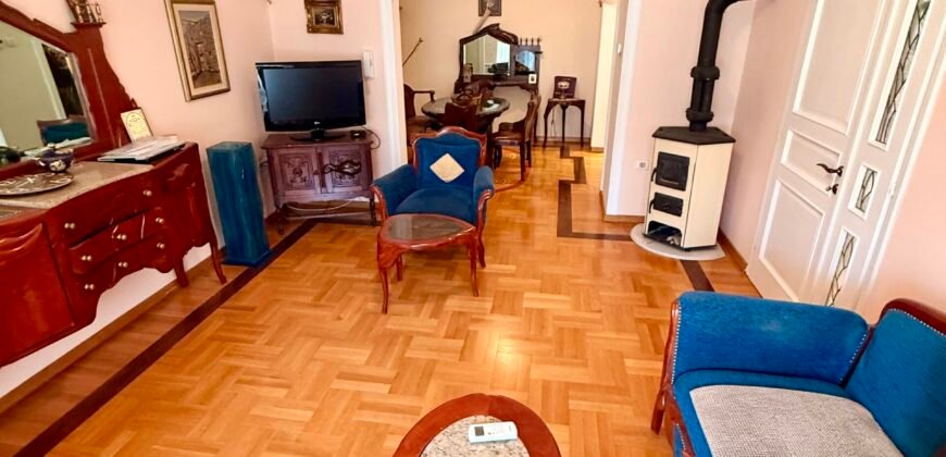 Kuća 180 m&sup2; sa imanjem 3.160 m&sup2; na prodaju &ndash; Smokovac, Podgorica