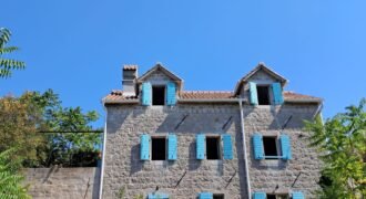 Kamena kuća na prodaju u Zagori, Kotor &ndash; 138 m&sup2;