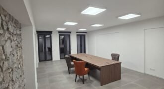 Izdaje se kancelarijski prostor 120 m² – Bokeška, Centar Podgorica Izdaje se kancelarijski prostor 120 m² – Bokeška, Centar Podgorica