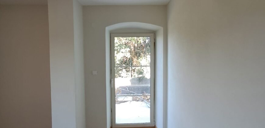 Kamena kuća na prodaju u Zagori, Kotor &ndash; 138 m&sup2;