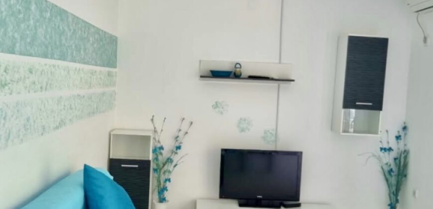 Jednosoban stan 63 m&sup2; sa dvije terase &mdash; Bečići | 650 &euro; mjesečno