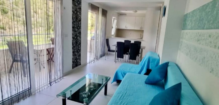 Jednosoban stan 63 m&sup2; sa dvije terase &mdash; Bečići | 650 &euro; mjesečno